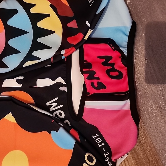 BN Luggage Cover - Picture 5 of 5